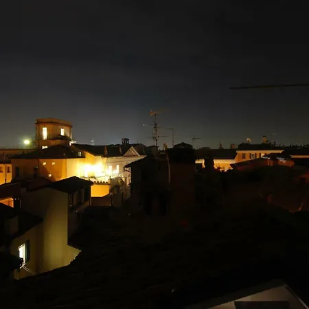 Con Altana Panoramica A 2 Min Dalle Due Torri * بولونيا