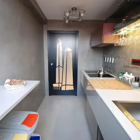 Appartamento Con Altana Panoramica A 2 Min Dalle Due Torri Διαμέρισμα