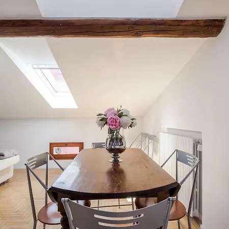 Appartamento Con Altana Panoramica A 2 Min Dalle Due Torri Μπολόνια