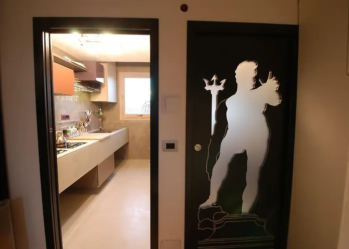 Appartamento Con Altana Panoramica A 2 Min Dalle Due Torri Apartamento